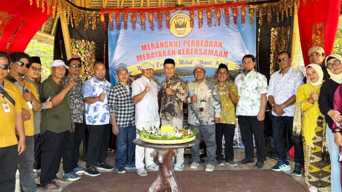 Suasana perayaan Milad ke-12 Ikwal Bali yang dihadiri warga perantau Lengayang di Denpasar untuk mempererat silaturahmi.